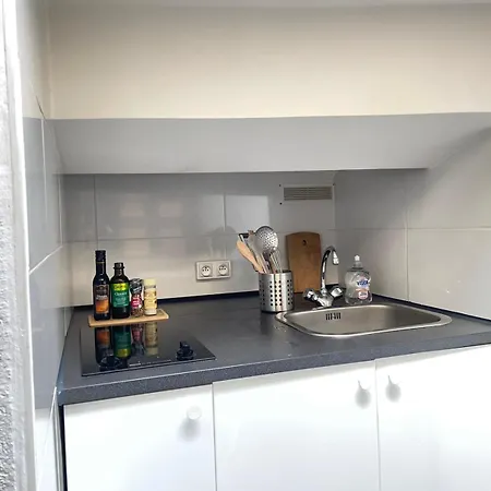 Apartment Asian Touch - A Deux Sous Les Toits Nimes