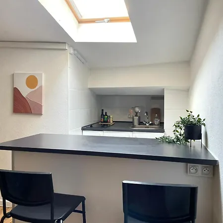 Apartment Asian Touch - A Deux Sous Les Toits Nimes